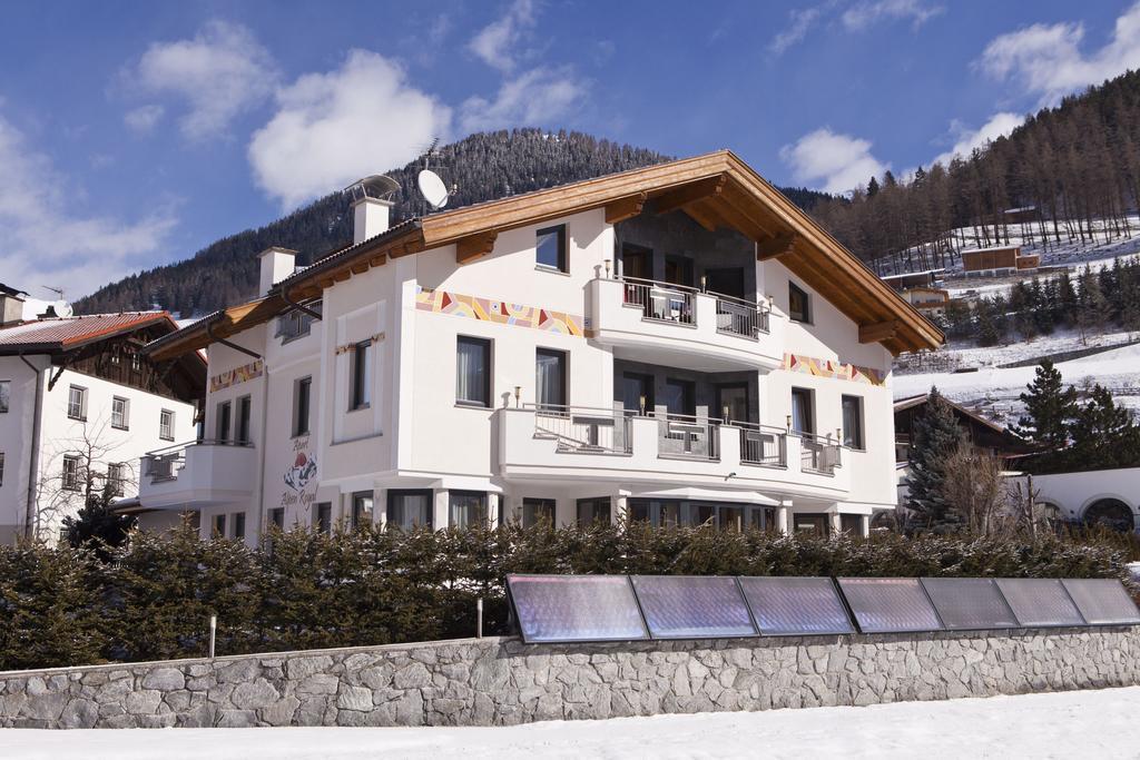 Apart Alpen Royal Nauders Eksteriør billede
